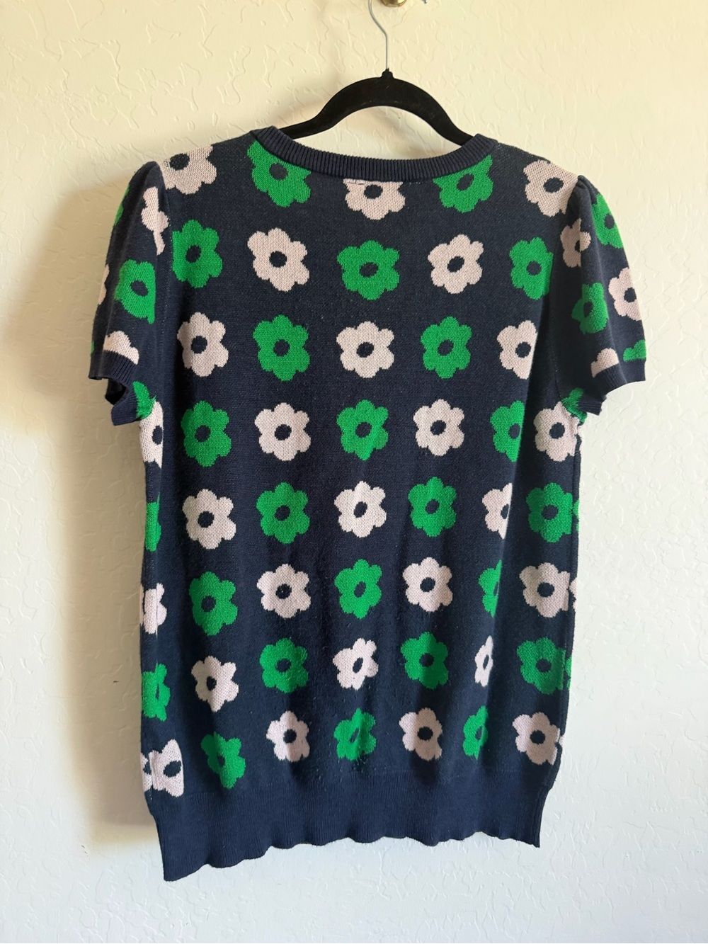 AS SEEN ON TV ModCloth "What I Call Fun" Daisy Intarsia Sweater - XL - Picture 5 of 5